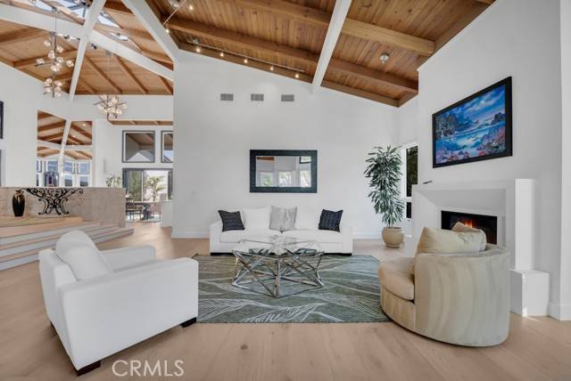 Westlake Village, CA 91362,4514 Rayburn Street