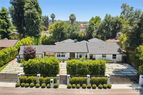 23228 Ostronic Drive, Woodland Hills (los Angeles), CA 91367