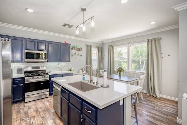 Saugus (santa Clarita), CA 91350,28315 Maitland Lane