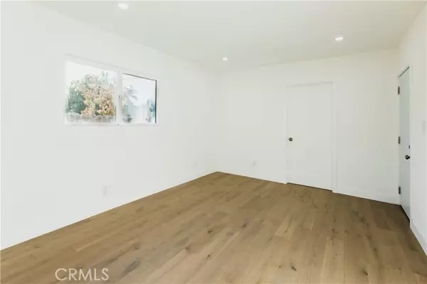 Woodland Hills (los Angeles), CA 91367,22723 Leonora Drive
