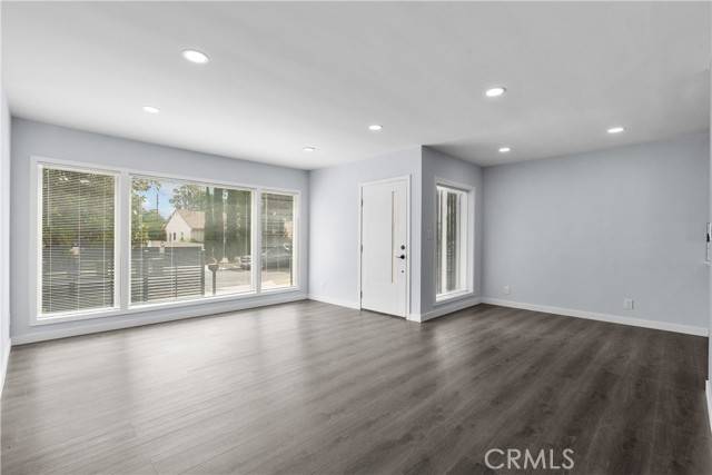 Reseda (los Angeles), CA 91335,7019 Claire Avenue