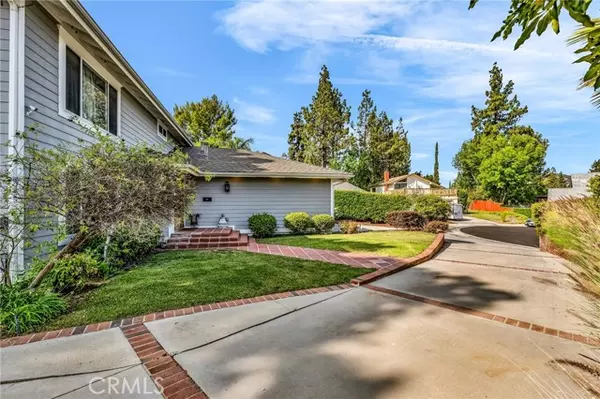 West Hills (los Angeles), CA 91304,8404 Joan Lane