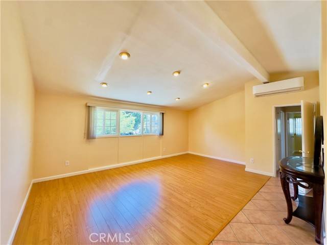18556 Community Street #3, Northridge (los Angeles), CA 91324