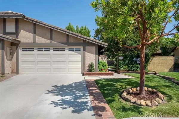Valencia (santa Clarita), CA 91355,25808 El Gato Place