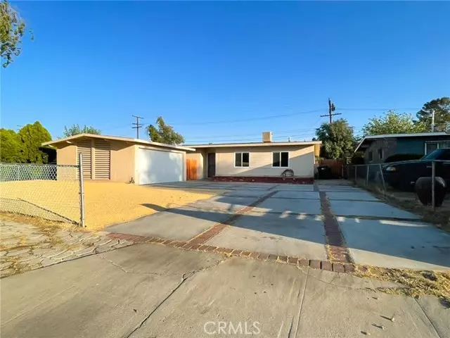 Lancaster, CA 93534,1408 W Avenue H15