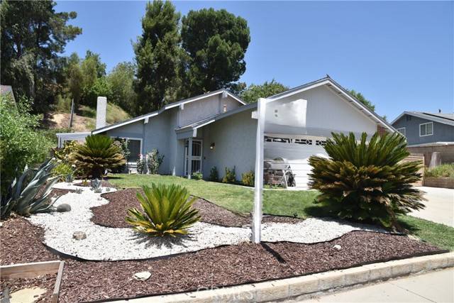 20611 Alaminos Drive, Saugus (santa Clarita), CA 91350