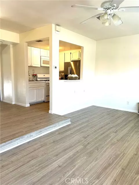Palmdale, CA 93550,38710 10th Street #12