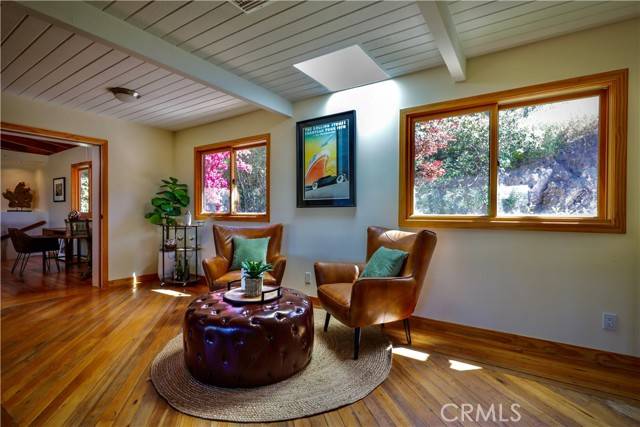 Sherman Oaks, CA 91423,3700 Koster Avenue