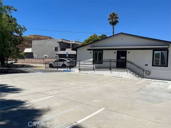 Canyon Country (santa Clarita), CA 91351,17970 Sierra Highway