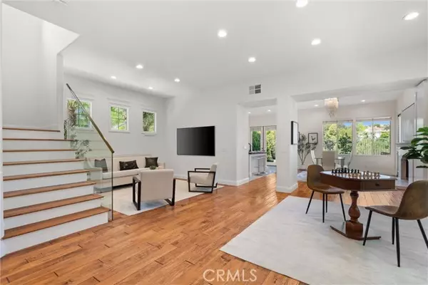 Calabasas, CA 91302,3829 Calle Joaquin