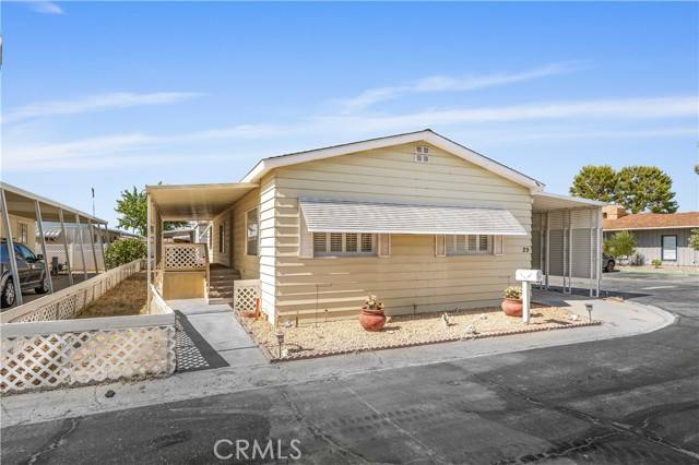 2550 E I Avenue, Lancaster, CA 93535