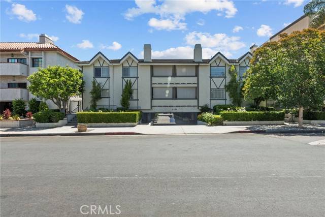 Encino (los Angeles), CA 91316,5230 Zelzah Avenue #3