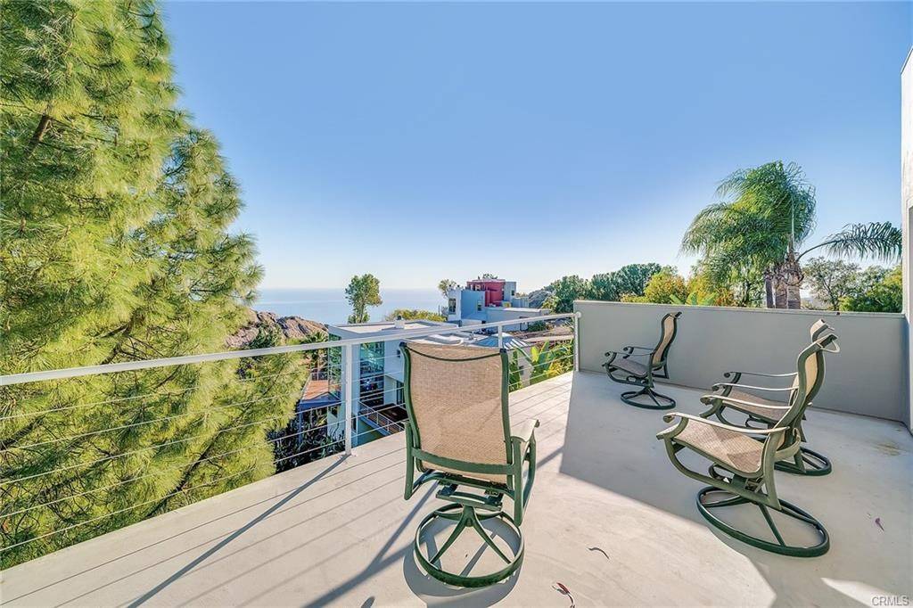 24764 W Saddle Peak Road, Malibu, CA 90265