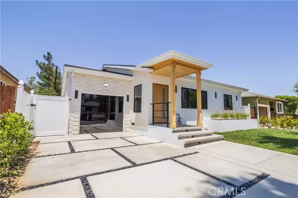 Encino (los Angeles), CA 91316,17905 Bullock Street