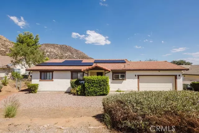 Ramona, CA 92065,15929 Caras Court