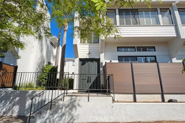 Santa Monica, CA 90403,1927 Washington Avenue