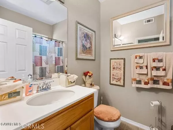 Palmdale, CA 93550,2562 Kenwood Court