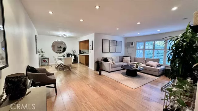645 Westmount Drive #211, West Hollywood, CA 90069