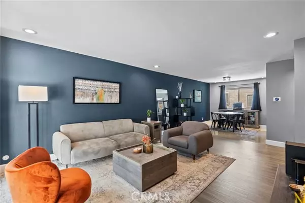 Chatsworth (los Angeles), CA 91311,10155 De Soto Avenue #104