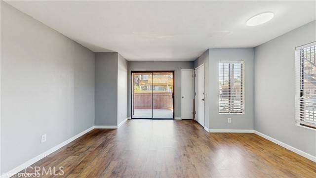 Fontana, CA 92335,9020 Newport Avenue #17