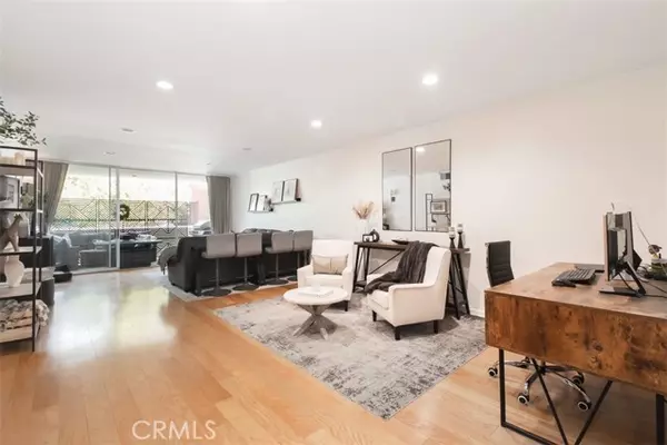 Los Angeles, CA 90024,10633 Kinnard Avenue #1