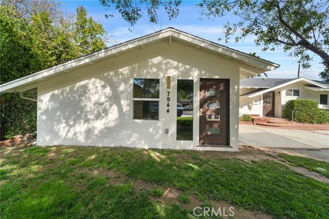 Canoga Park (los Angeles), CA 91304,7944 Moorcroft