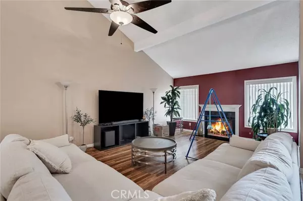 Granada Hills (los Angeles), CA 91344,13329 Mission Tierra Way