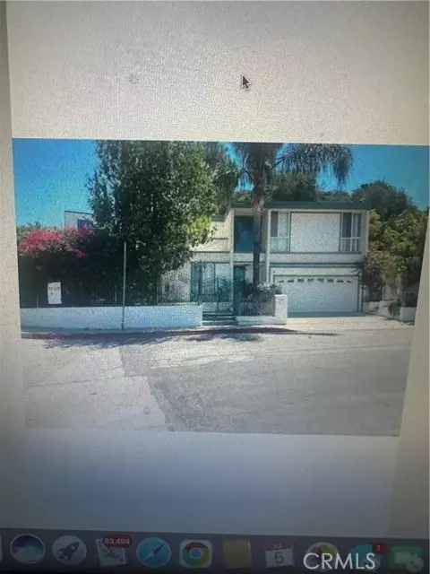 Encino (los Angeles), CA 91436,17041 Escalon Drive