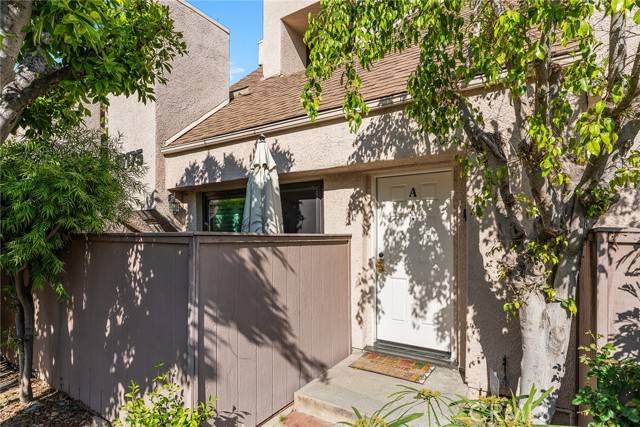 Sherman Oaks, CA 91403,15175 Magnolia Boulevard #A