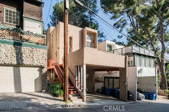 Los Angeles, CA 90046,2335 Stanley Hills Drive