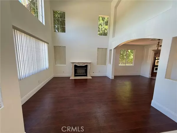 Granada Hills (los Angeles), CA 91344,11737 Lois Court