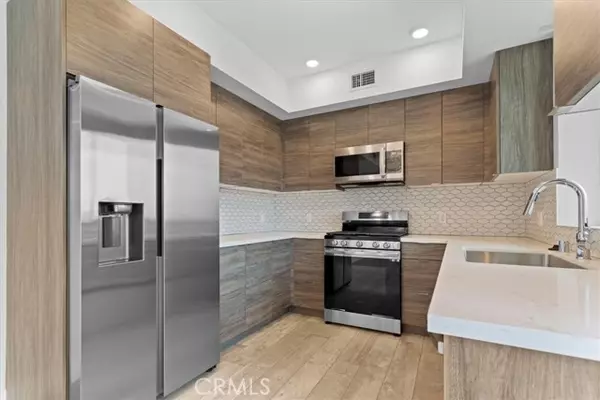 4383 Sepulveda Boulevard #502, Sherman Oaks, CA 91403