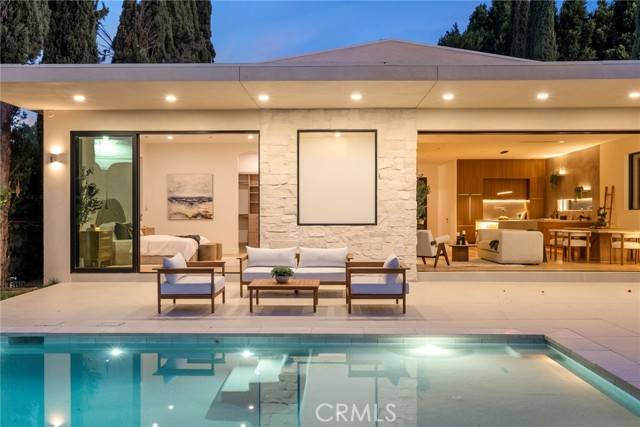 Encino (los Angeles), CA 91316,17827 Miranda Street