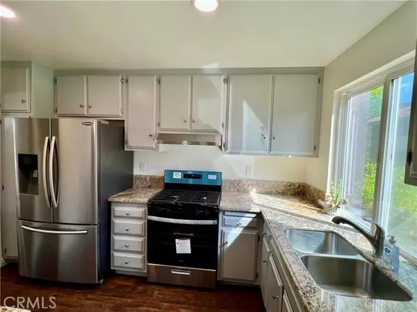 Westlake Village, CA 91361,31505 Lindero Canyon Road #2