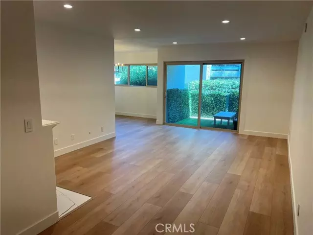 4632 Park Granada #94, Calabasas, CA 91302