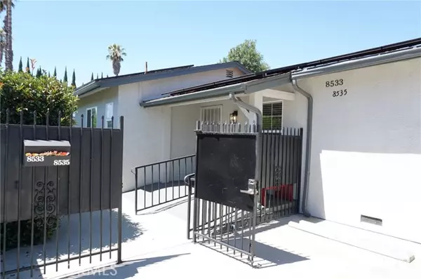 North Hills (los Angeles), CA 91343,8533 Woodley Avenue