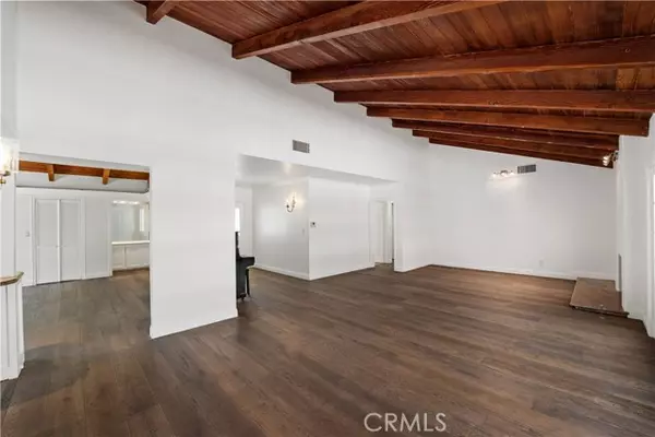 Woodland Hills (los Angeles), CA 91364,23172 Gainford Street