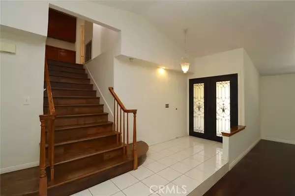Granada Hills (los Angeles), CA 91344,17252 Wentzel Way