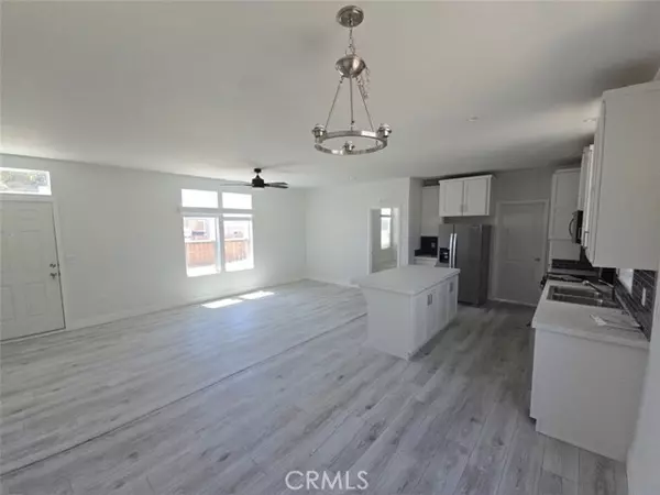 Perris, CA 92571,350 E San Jacinto #31
