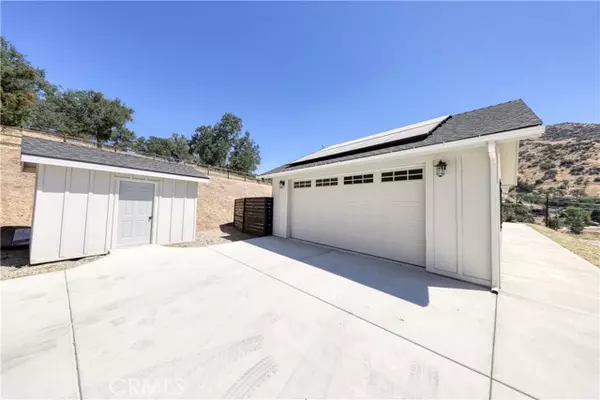 Tehachapi, CA 93561,25904 Bear Valley Road