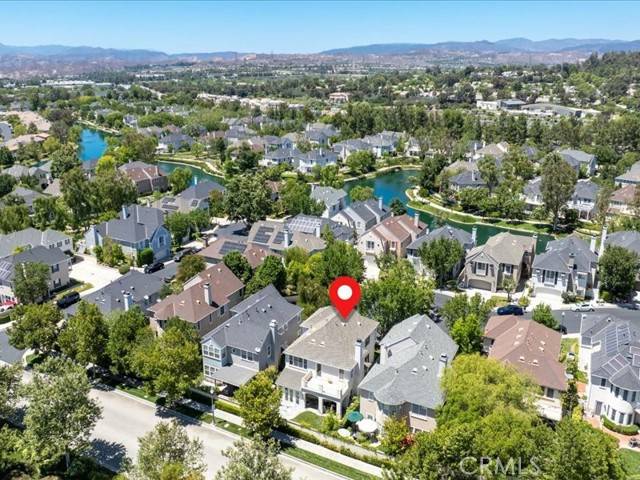 Valencia (santa Clarita), CA 91355,23808 Bayview Court