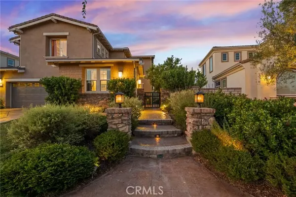 Valencia (santa Clarita), CA 91354,28652 Iron Village Drive