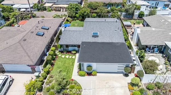 Seal Beach, CA 90740,1005 Driftwood Avenue