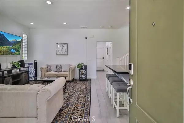 Simi Valley, CA 93065,2928 Royal Avenue