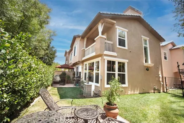Valencia (santa Clarita), CA 91381,26767 Via La Paz