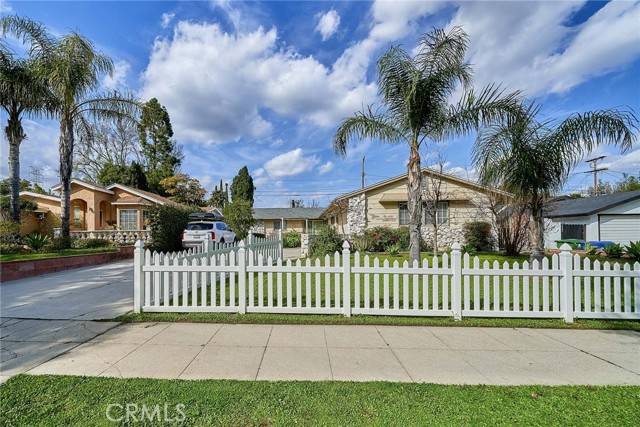 17167 Index Street, Granada Hills (los Angeles), CA 91344