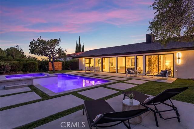 Granada Hills (los Angeles), CA 91344,12350 Mclennan Avenue