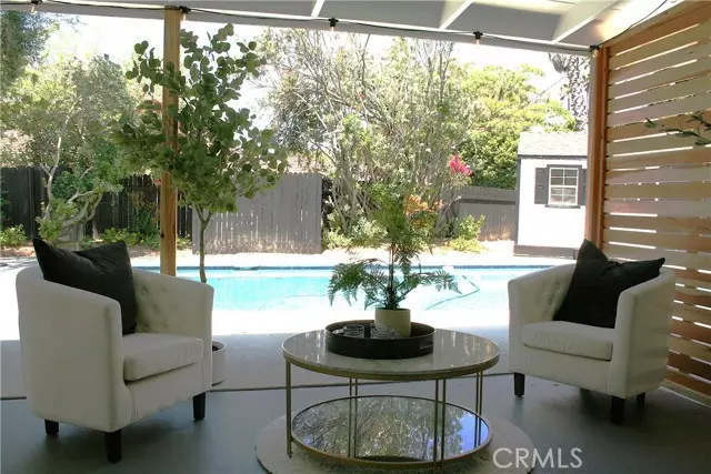Woodland Hills (los Angeles), CA 91364,4701 Deseret Drive