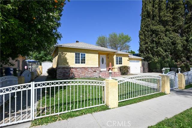 6437 Enfield Avenue, Reseda (los Angeles), CA 91335