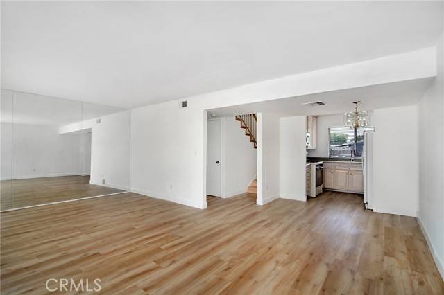 Reseda (los Angeles), CA 91335,18931 Kittridge Street #73